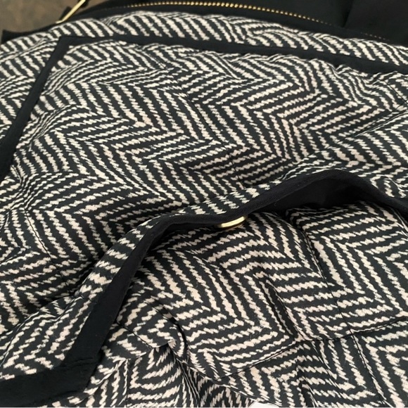 J. Crew Herringbone Puffer Vest Black Cream Tan XS - Picture 7 of 8